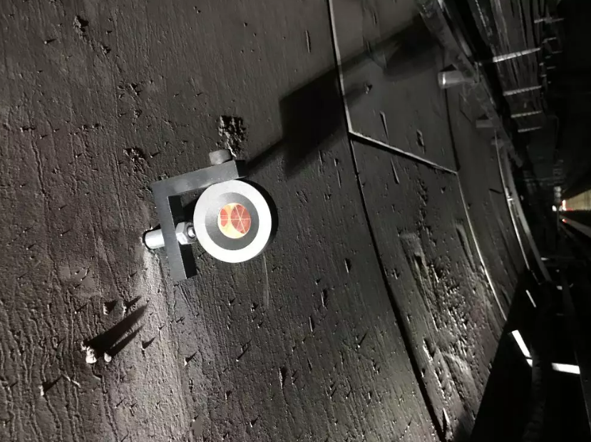 隧道內監測棱鏡 隧道內監測棱鏡